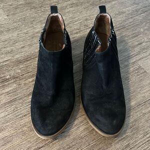 Melrose and Market Black Booties